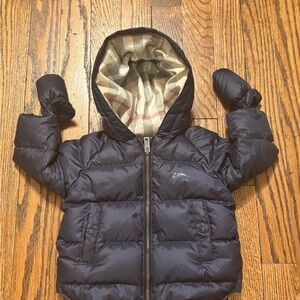 Burberry Infant Down Jacket blue w/ attached mittens size 3 months